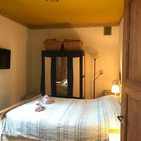 Smitsstraat Bed and Breakfast *