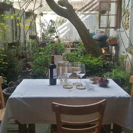 斯密特大街住宿加早餐旅馆 *